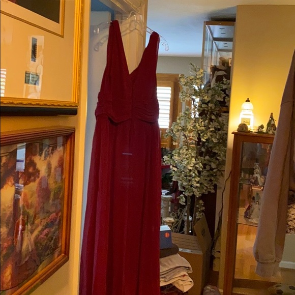 Dress - Picture 3 of 4